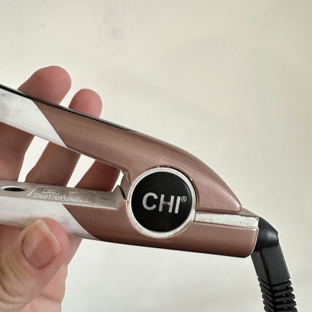 CHI Ceramic 1" Flat Iron Hair Straightener White Marble Model CA2383 - Picture 7 of 10